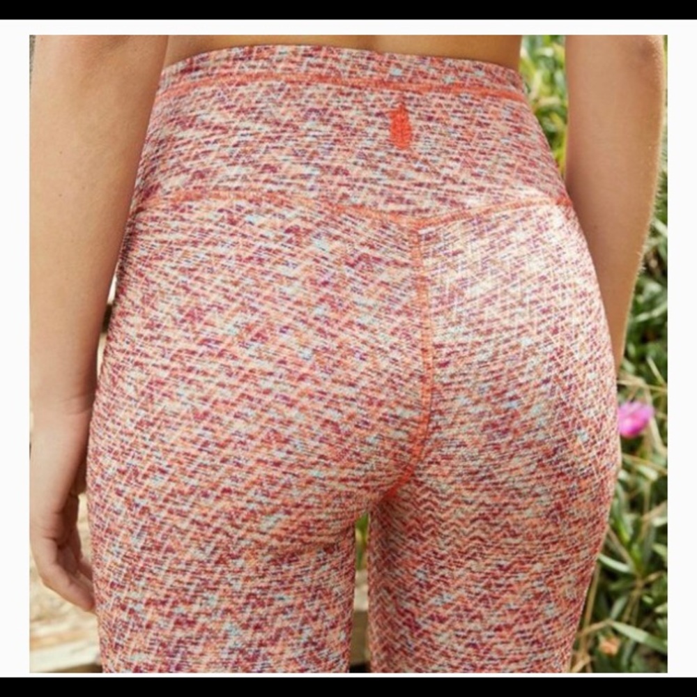 Free People Movement NWOT On It Flare Leggings New - Picture 4 of 8